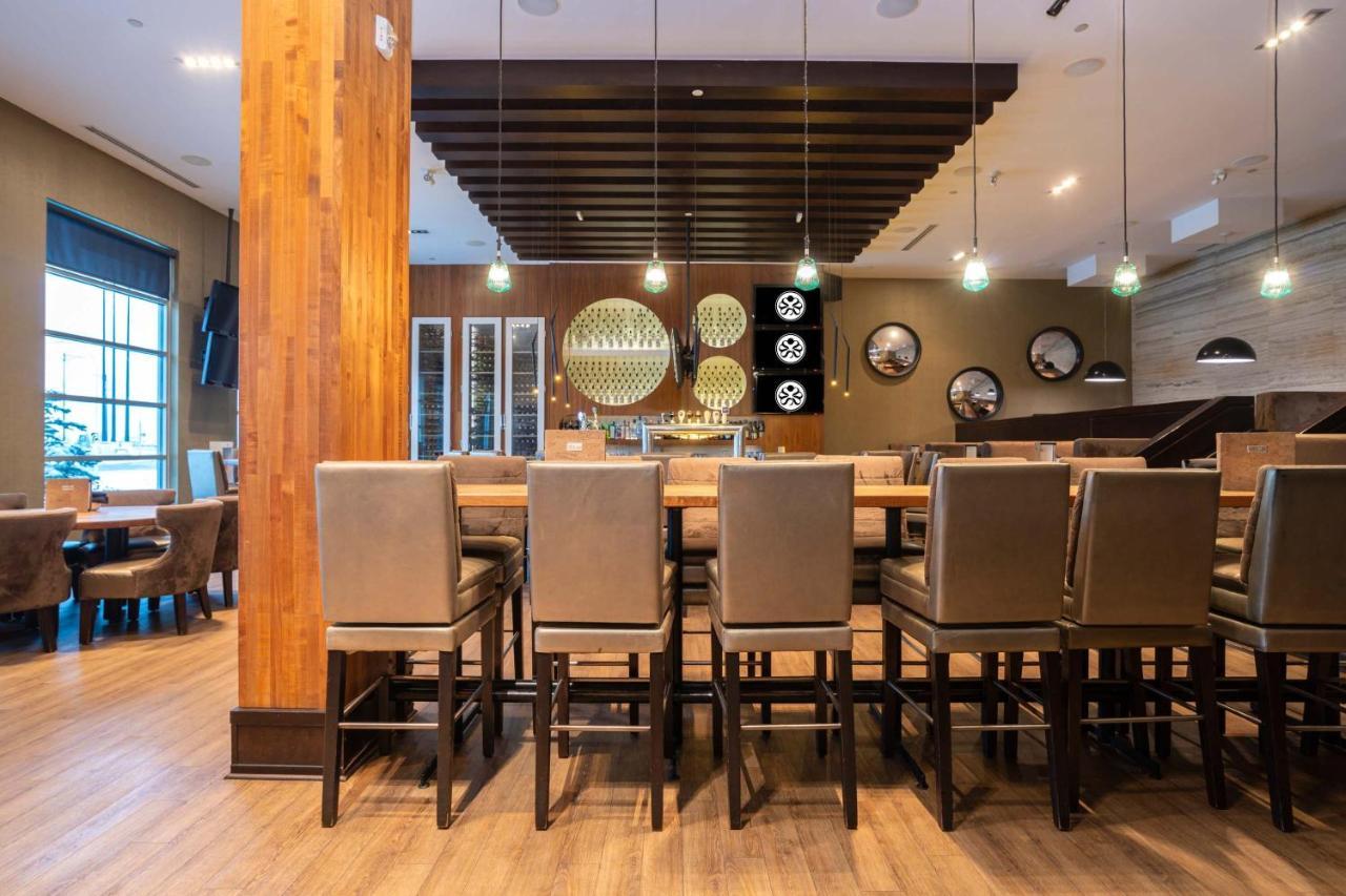 桑德曼签名埃德蒙顿南酒店 外观 照片